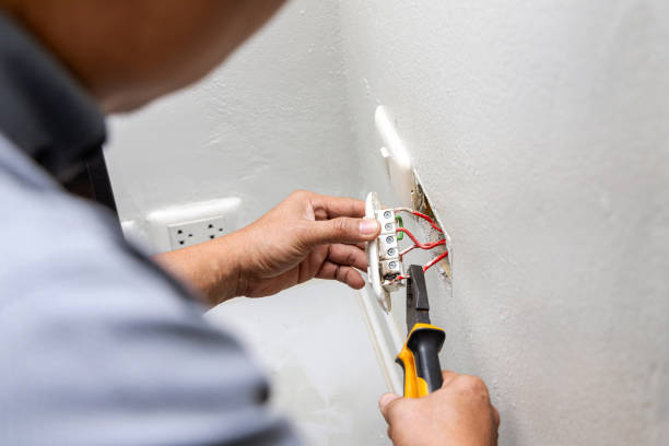 Best Circuit Breaker Repair  in Swifton, AR
